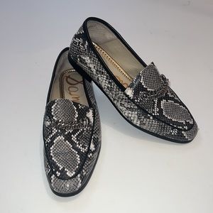 Sam Edelman Lorenzo Loafers in Snakeskin Leather, size 7